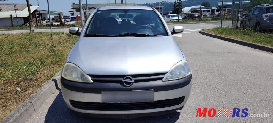 2001' Opel Corsa 1,2 16V photo #2