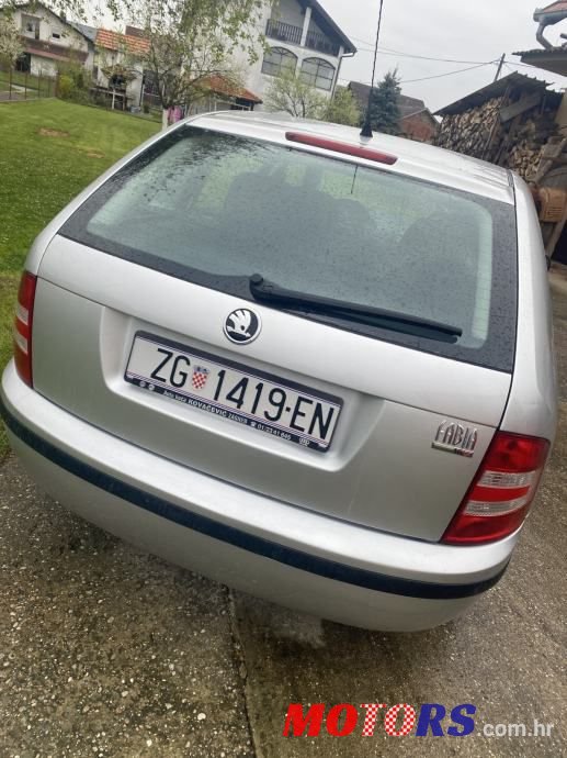2007' Skoda Fabia Combi photo #4
