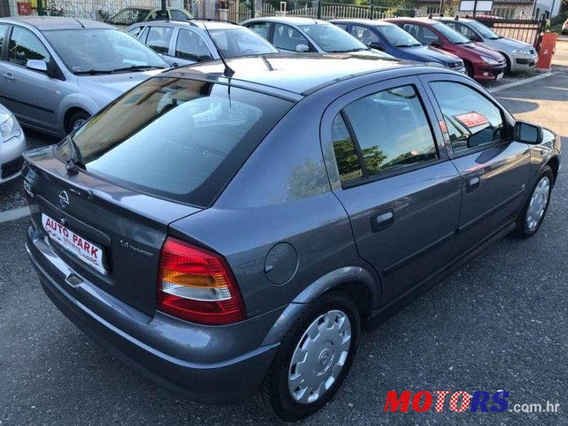 2007' Opel Astra 1,4 photo #1