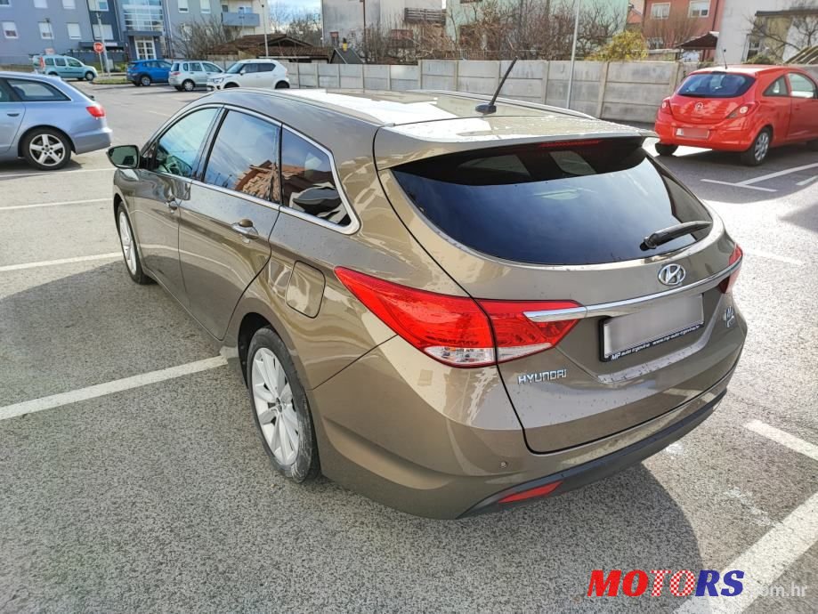 2014' Hyundai i40 1,7 Crdi photo #2
