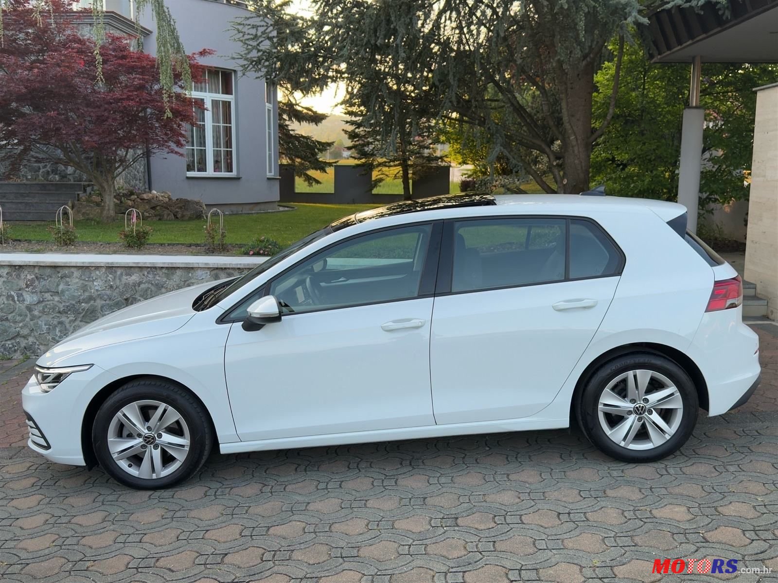 2021' Volkswagen Golf VIII 2,0 Tdi photo #3
