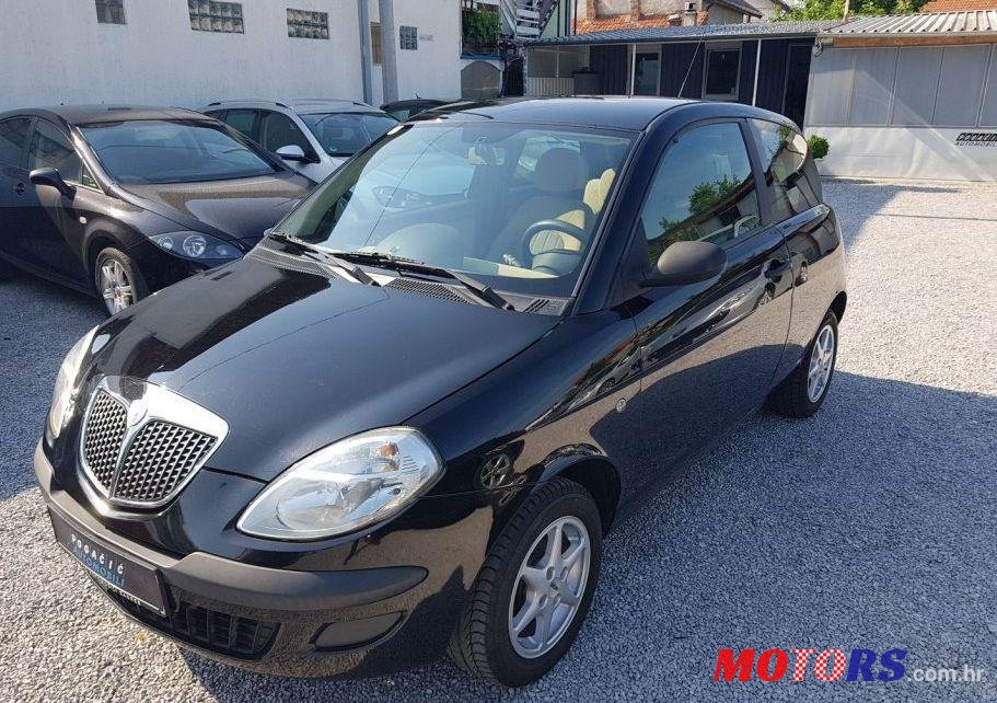 2007' Lancia Y 1,2 photo #1