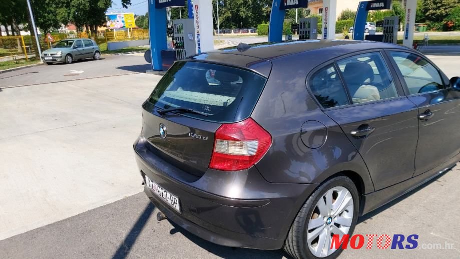 2005' BMW Serija 1 120D photo #4