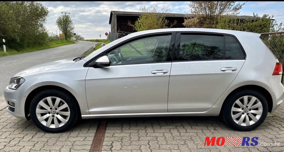 2013' Volkswagen Golf 7 1,6 Tdi Bmt photo #3