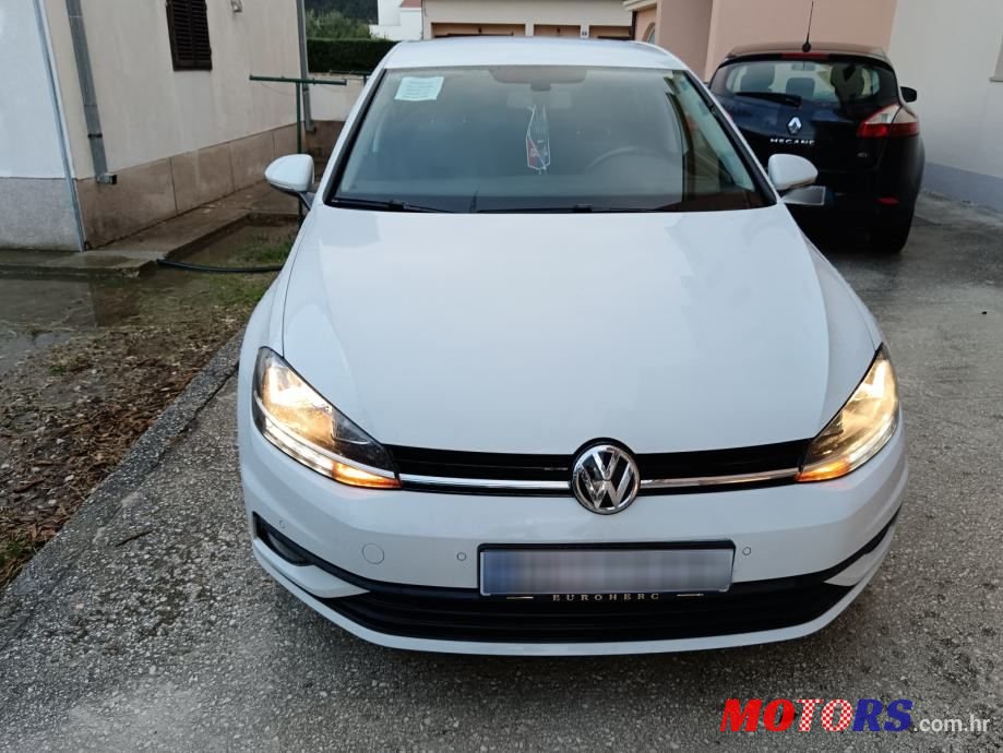 2017' Volkswagen Golf 7 1,6 Tdi photo #3