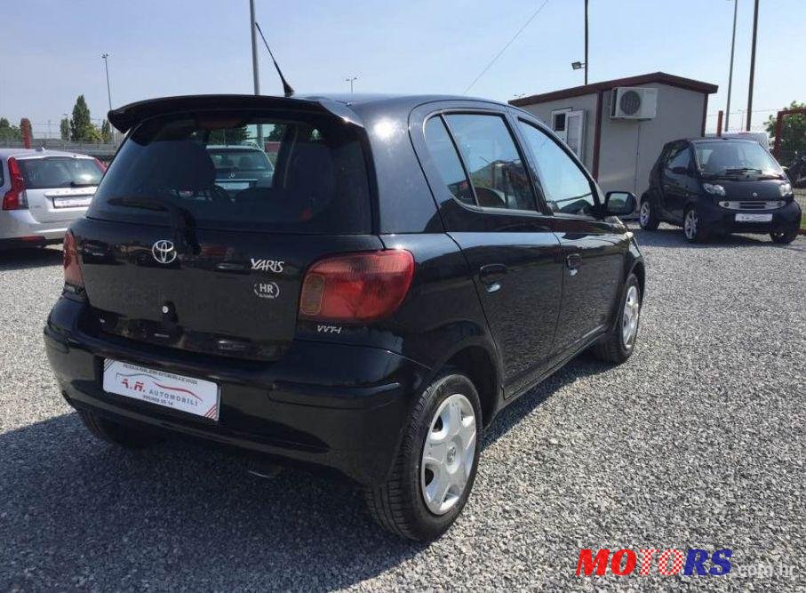 2005' Toyota Yaris 1,0 Vvt-I photo #1