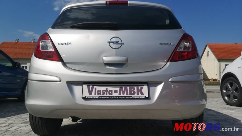 2008' Opel Corsa 1,3 Cdti photo #2