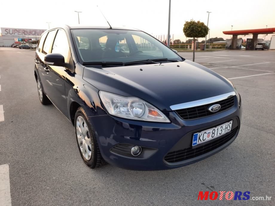 2008' Ford Focus Karavan photo #2