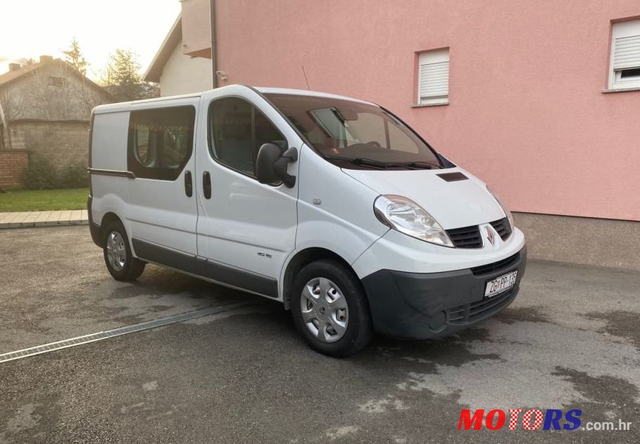 2012' Renault Trafic 2,0 Dci Eu5 photo #1