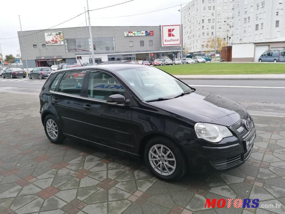 2010' Volkswagen Polo 1,4 Tdi photo #3