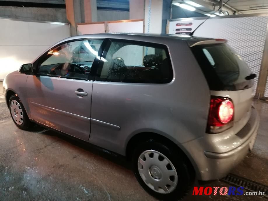 2005' Volkswagen Polo 1,4 16V photo #3