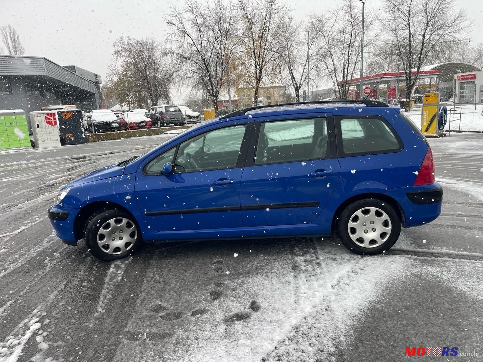 2003' Peugeot 307 Break photo #3