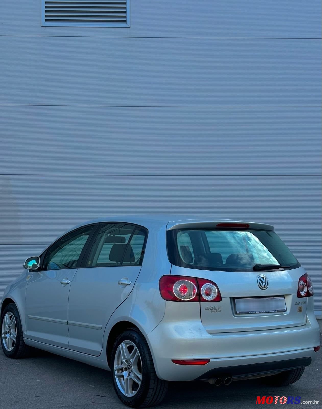 2010' Volkswagen Golf Plus 2,0 Tdi photo #3