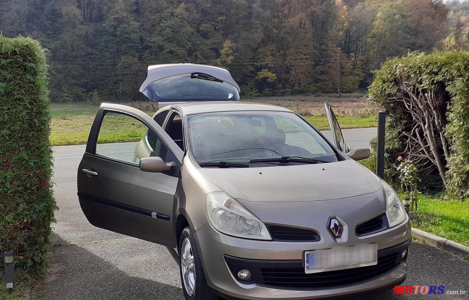 2008' Renault Clio 1,2 16V photo #4