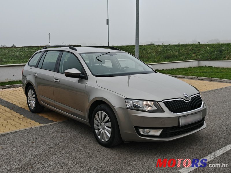 2014' Skoda Octavia Combi photo #5