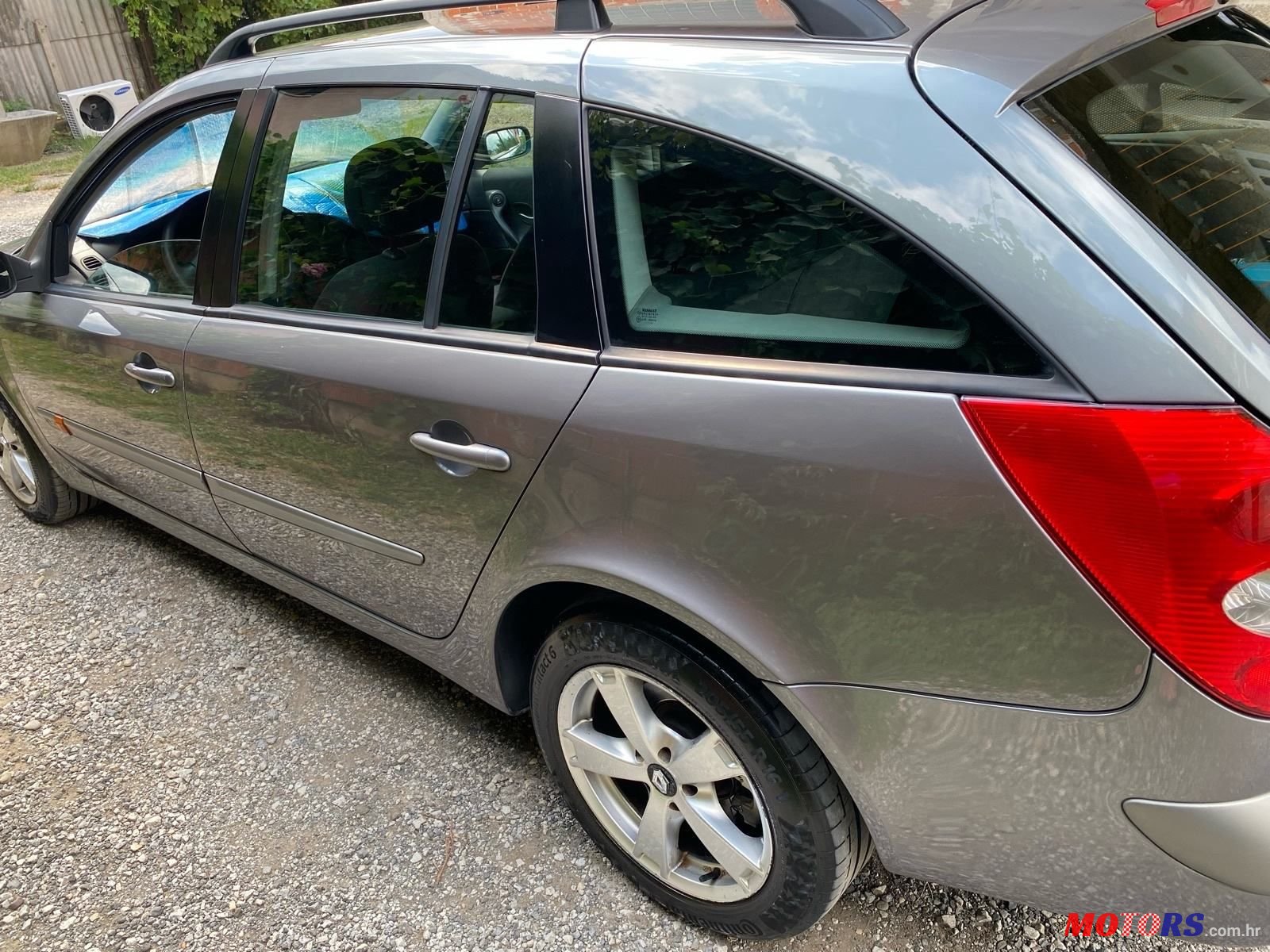 2004' Renault Laguna Grandtour 1,9 Dci photo #2