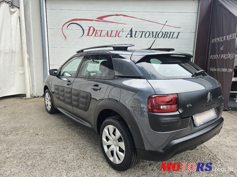 2016' Citroen C4 Cactus 1,2 Vti photo #4