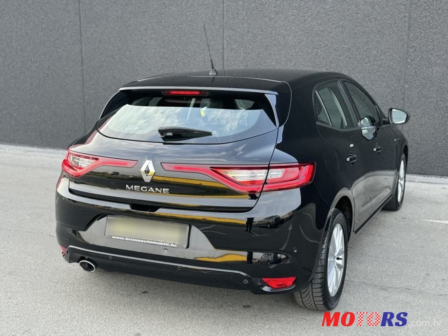 2016' Renault Megane Dci 110 photo #6