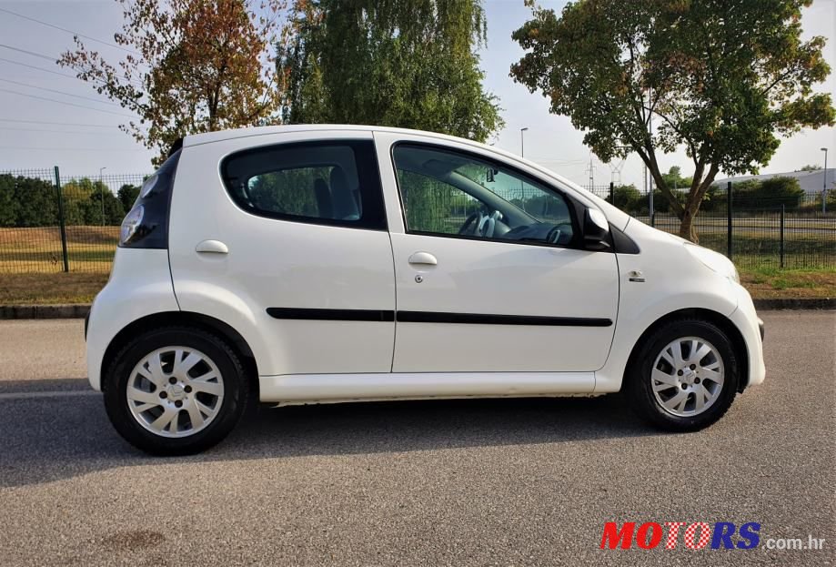 2009' Citroen C1 1,0 photo #6