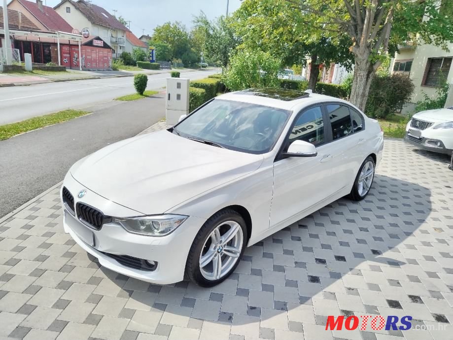 2013' BMW Serija 3 320D photo #1