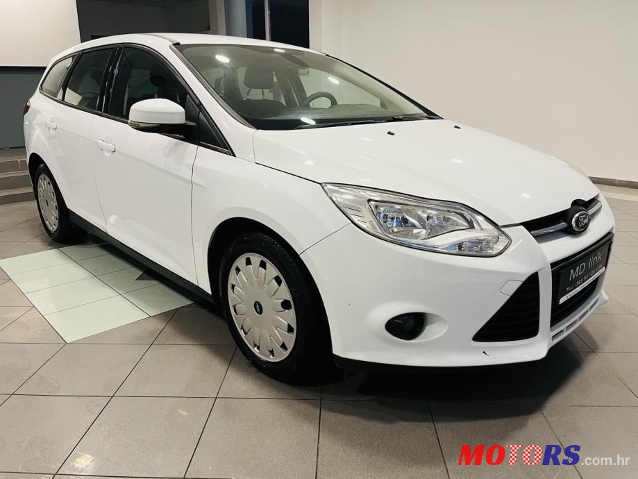 2014' Ford Focus Karavan photo #3