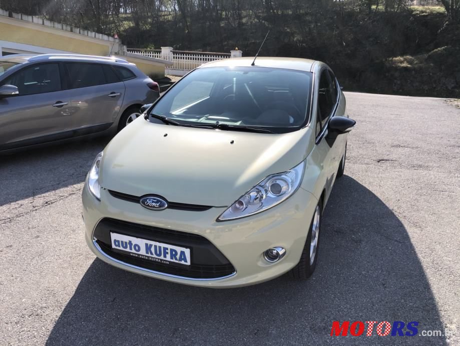 2010' Ford Fiesta 1,4 16V photo #2