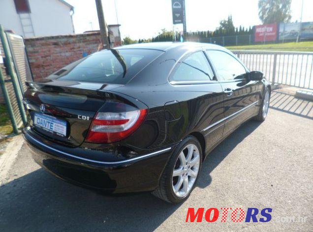 2005' Mercedes-Benz C Klasa-Sportcoupe 220 photo #3