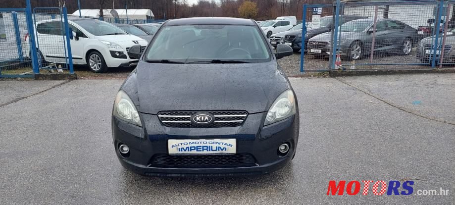 2008' Kia Pro Ceed Sport photo #4