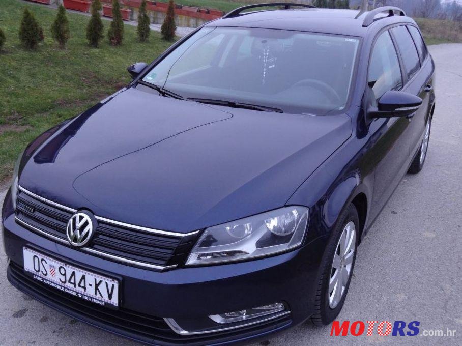 2012' Volkswagen Passat Variant 1,6 Tdi photo #3