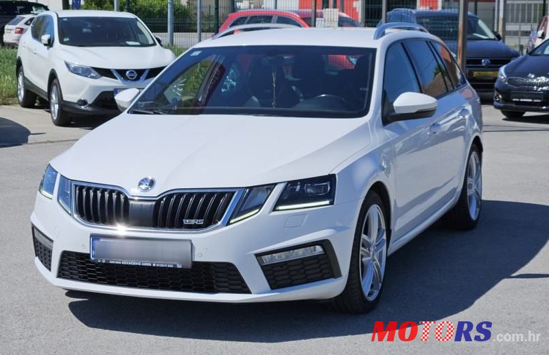 2018' Skoda Octavia Combi photo #1