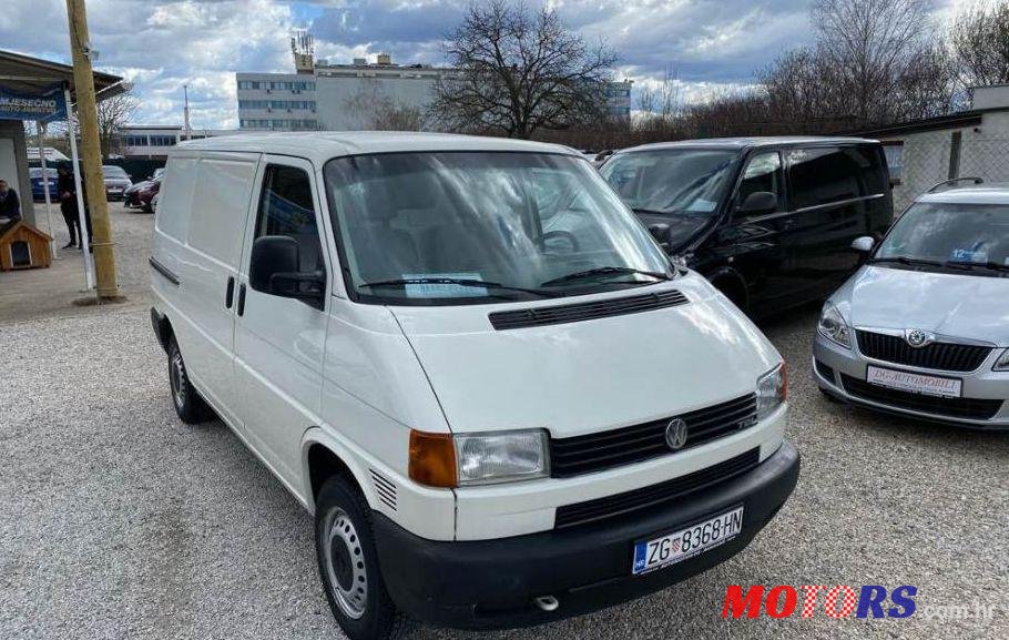 1999' Volkswagen Transporter 2.5 Td photo #1