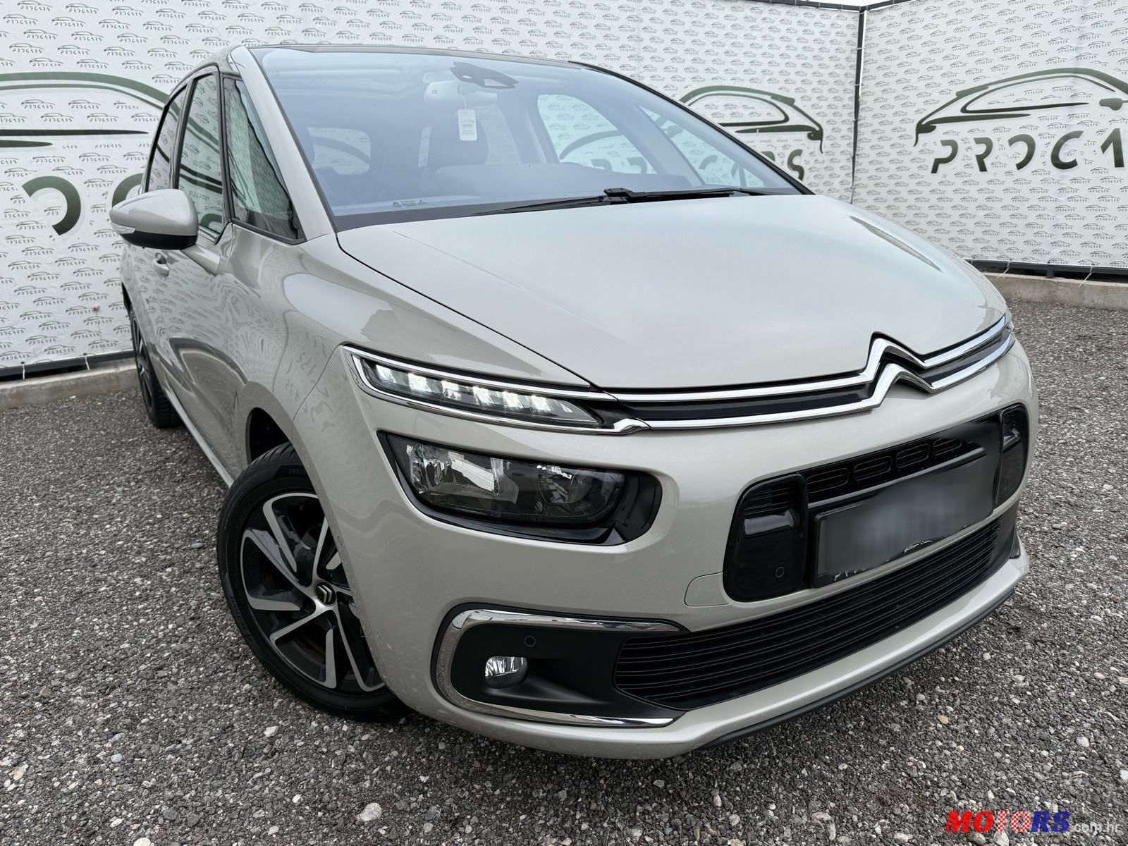2018' Citroen C4 Picasso Bluehdi 120 photo #1
