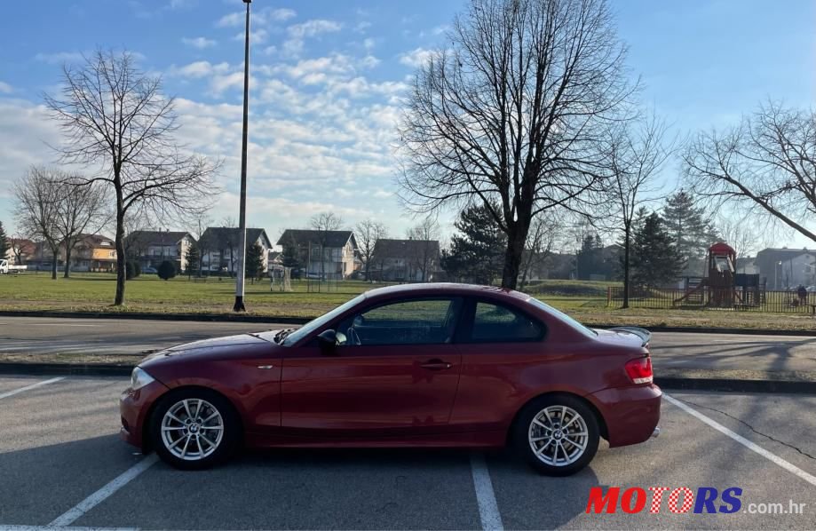 2008' BMW Serija 1 120D photo #3