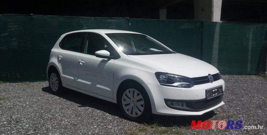 2011' Volkswagen Polo 1,6 Tdi photo #1