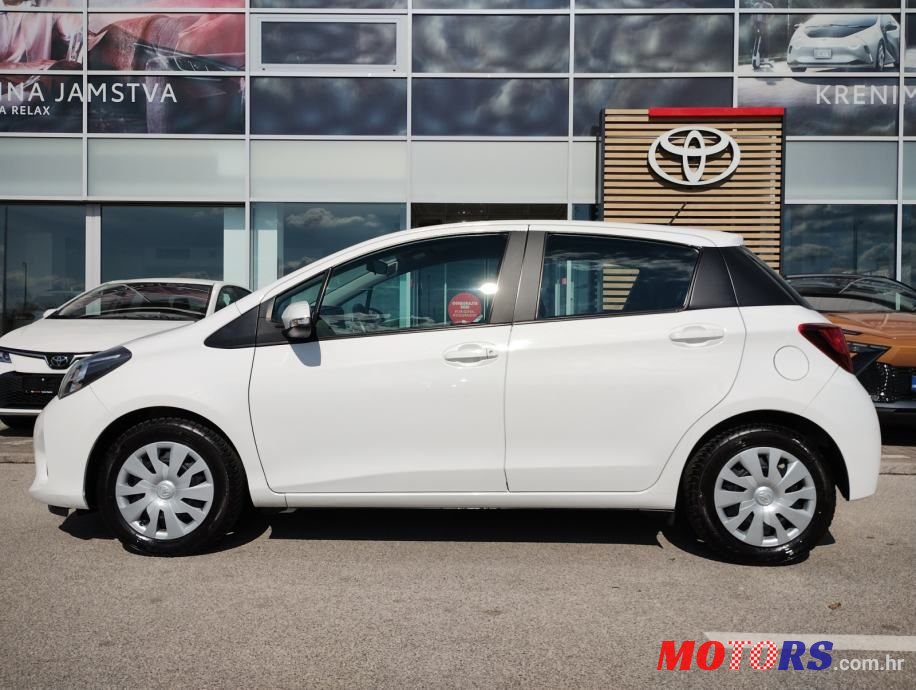 2017' Toyota Yaris 1,0 Vvt-I photo #6