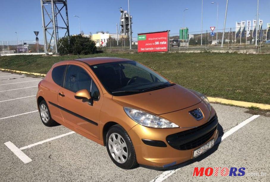 2007' Peugeot 207 1,4 photo #1