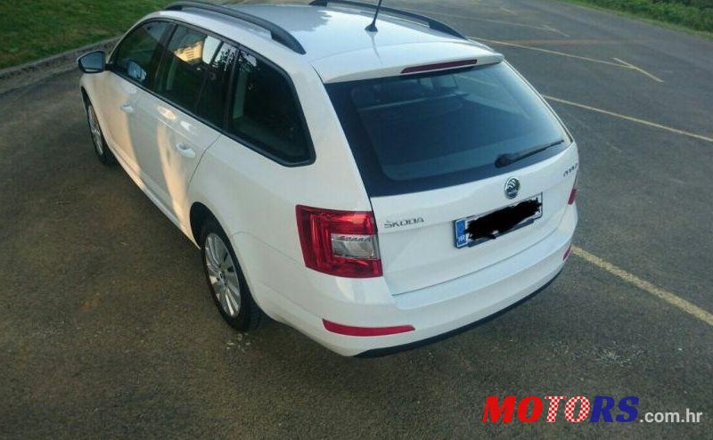 2014' Skoda Octavia Combi 1,6 Tdi photo #2