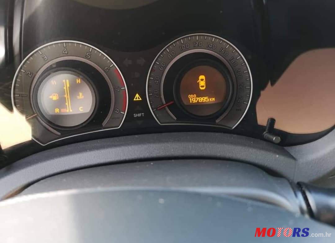 2010' Toyota Auris photo #1