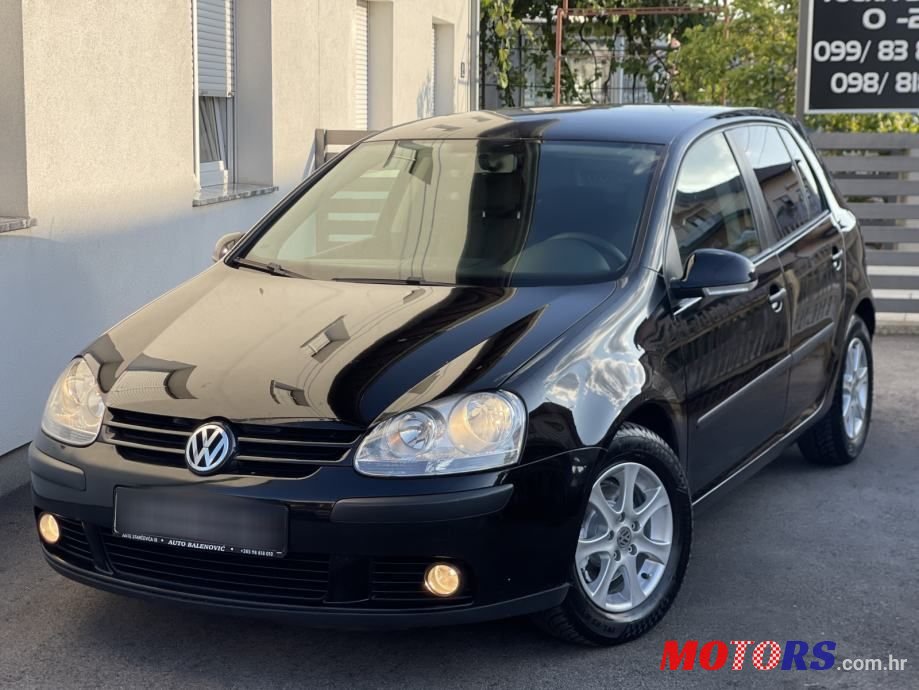 2007' Volkswagen Golf 5 photo #6