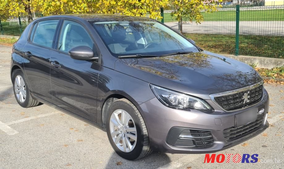 2019' Peugeot 308 1,2 Puretech photo #2