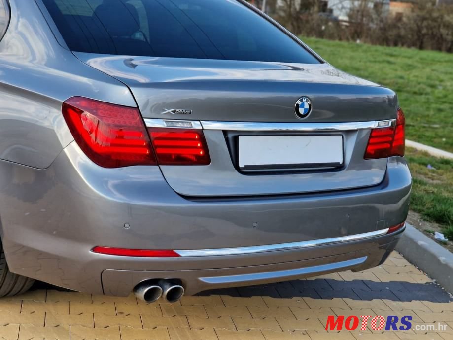 2012' BMW Serija 7 photo #4