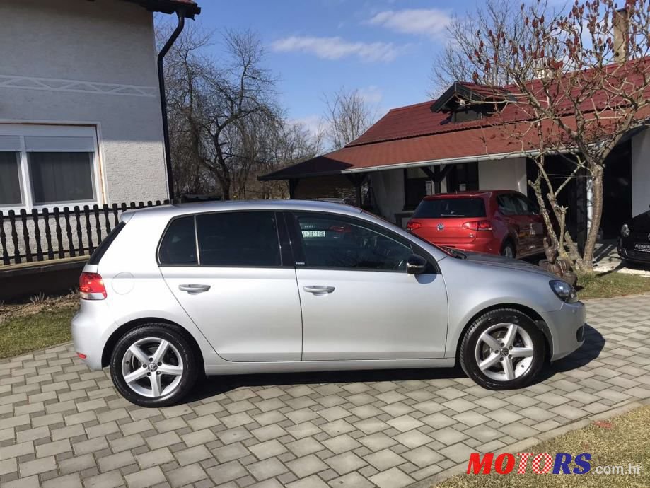 2011' Volkswagen Golf 6 1,6 Tdi photo #4