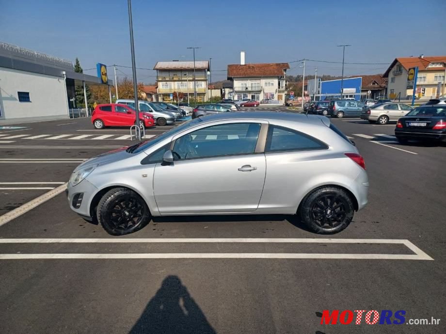 2012' Opel Corsa 1,3 Cdti photo #4
