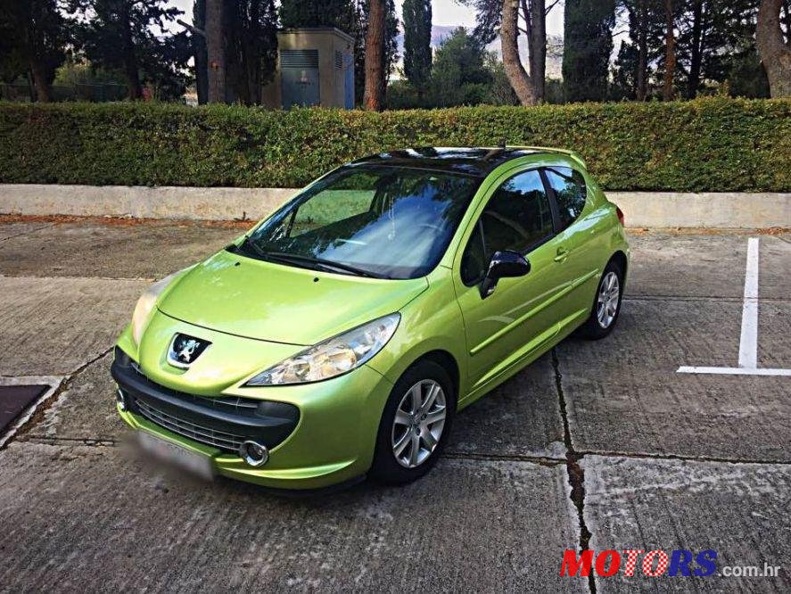 2007' Peugeot 207 Sport 1,6 16V photo #1