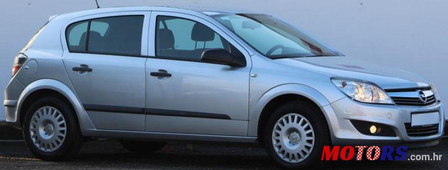 2008' Opel Astra 1,4 photo #1