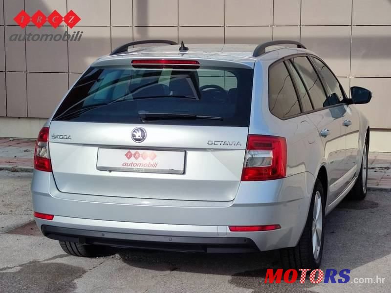 2018' Skoda Octavia photo #2