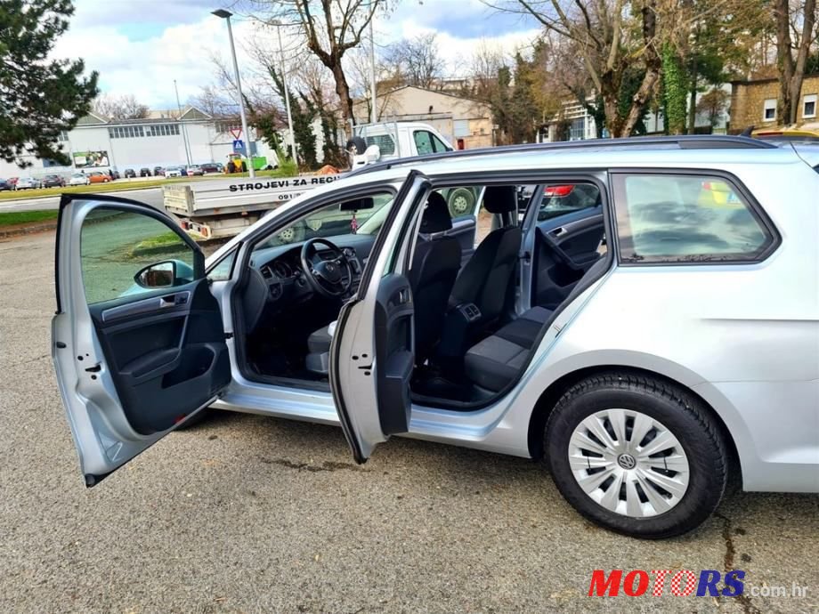 2014' Volkswagen Golf 7 photo #6