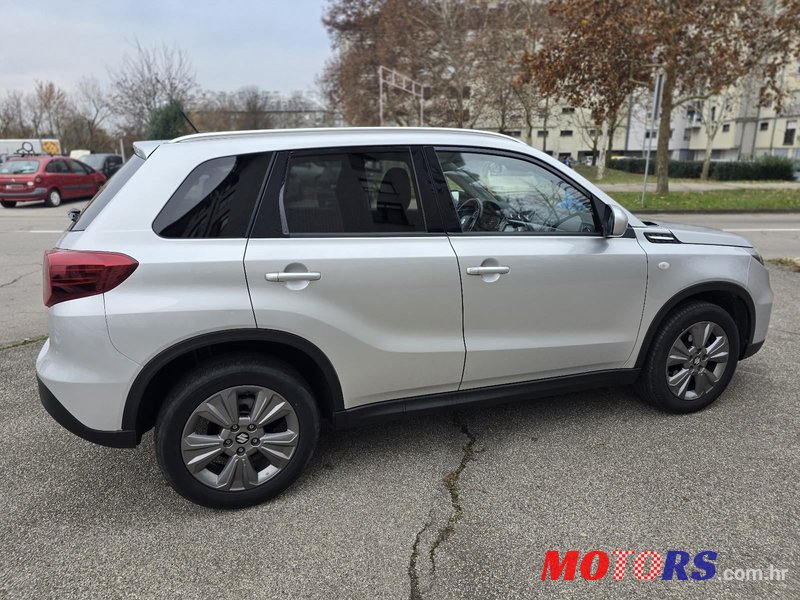 2021' Suzuki Vitara 1,4 photo #3