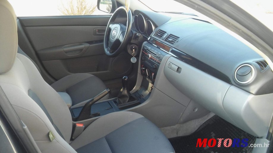 2008' Mazda 3 photo #5