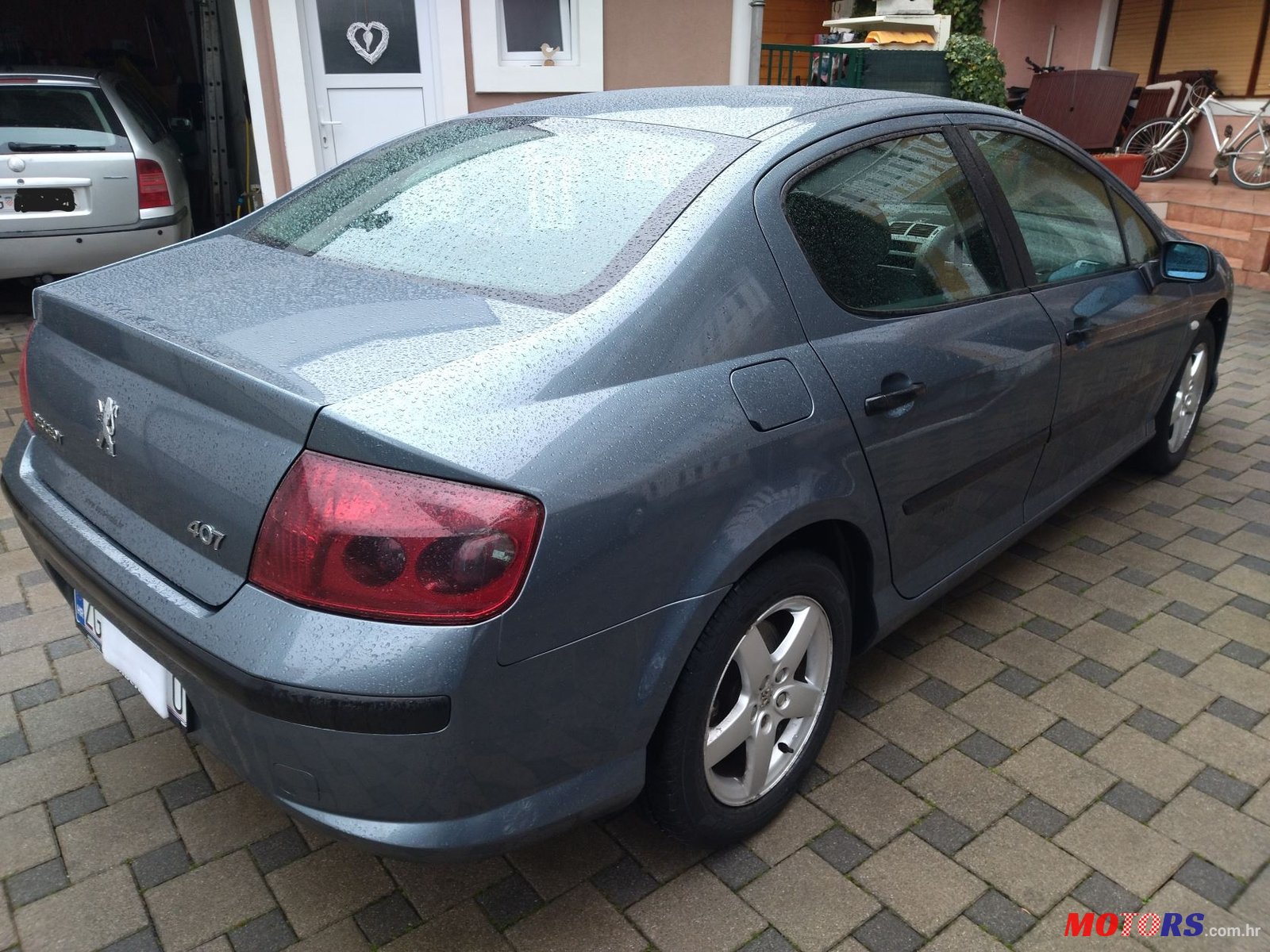 2006' Peugeot 407 HDI16 photo #2